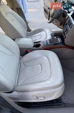 Седан Audi A4 2010 в 