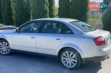 Седан Audi A4 2002 в Дубно