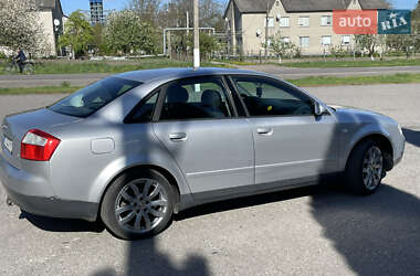 Седан Audi A4 2002 в Дубно