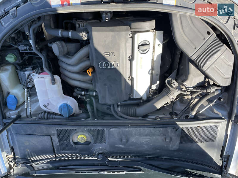 Седан Audi A4 2002 в Дубно