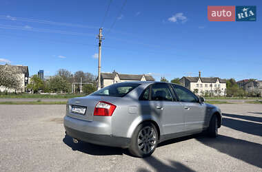 Седан Audi A4 2002 в Дубно