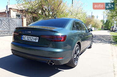 Седан Audi A4 2016 в 