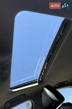 Седан Audi A4 2011 в 