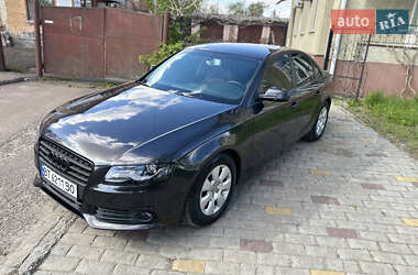 Седан Audi A4 2011 в 