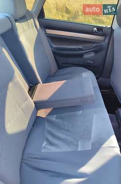 Седан Audi A4 1999 в 