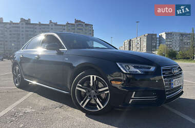 Седан Audi A4 2017 в 
