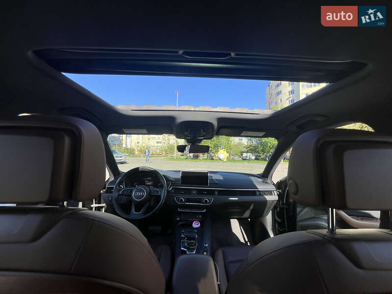 Седан Audi A4 2017 в Ивано-Франковске