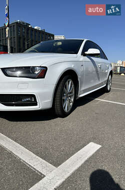 Седан Audi A4 2014 в 