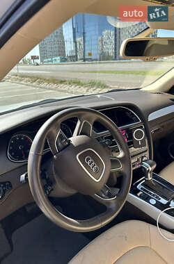 Седан Audi A4 2014 в 