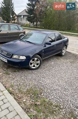 Седан Audi A4 1995 в 