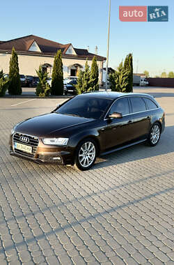Универсал Audi A4 2015 в 