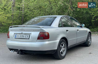 Седан Audi A4 1995 в 