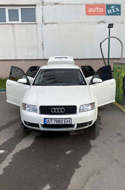 Седан Audi A4 2001 в 