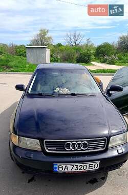 Седан Audi A4 1999 в 