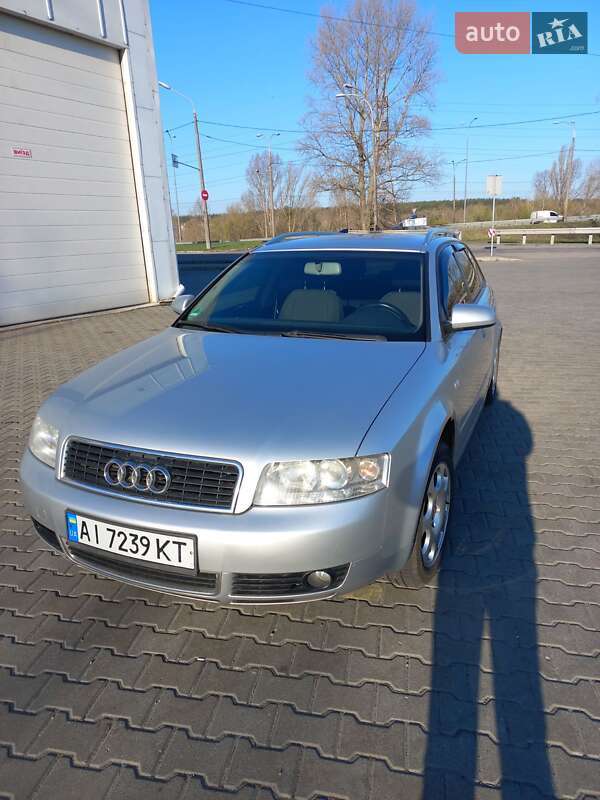 Универсал Audi A4 2004 в Гостомеле