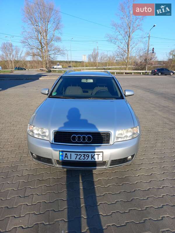 Универсал Audi A4 2004 в Гостомеле