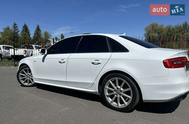 Седан Audi A4 2014 в Киеве