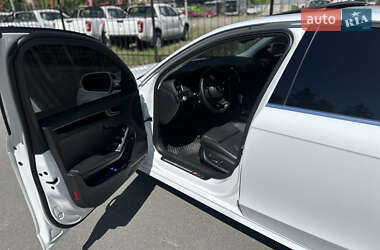 Седан Audi A4 2014 в Киеве