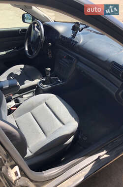Універсал Audi A4 1997 в 