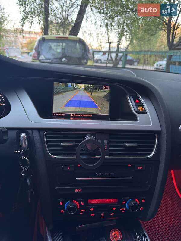 Седан Audi A4 2011 в Киеве