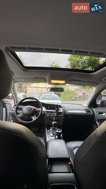 Седан Audi A4 2013 в Житомире