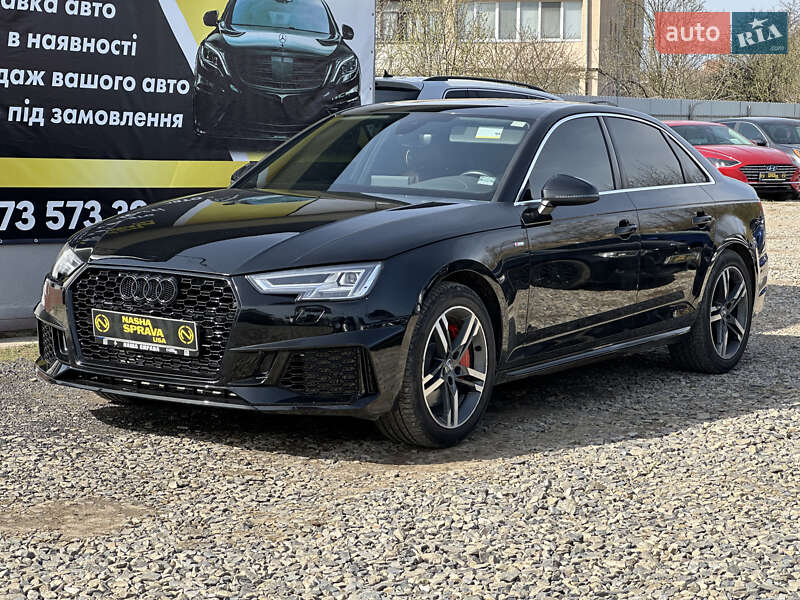 Седан Audi A4 2017 в 