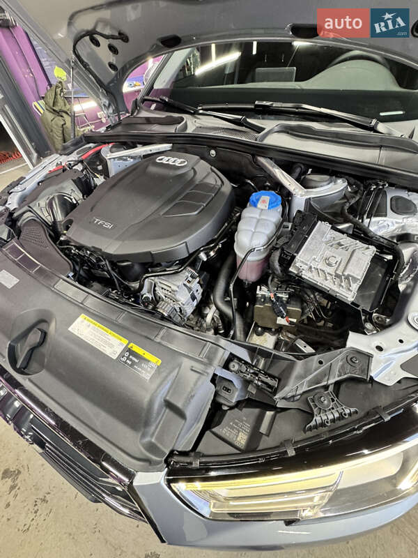 Седан Audi A4 2018 в Полтаве