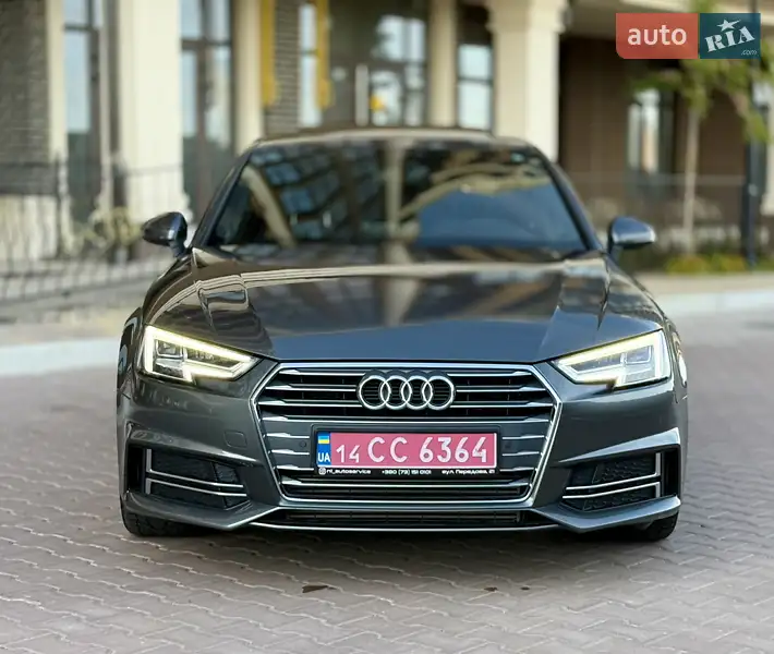 Седан Audi A4 2017 в 