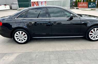 Седан Audi A4 2015 в 