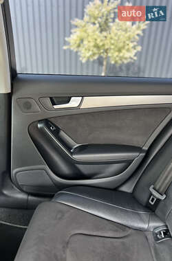 Седан Audi A4 2012 в 