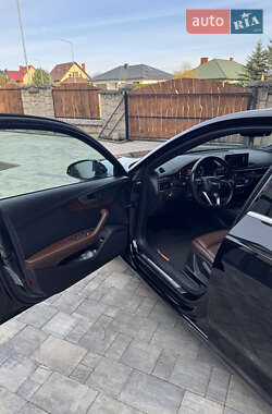 Седан Audi A4 2016 в 