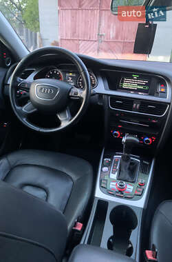 Седан Audi A4 2013 в 