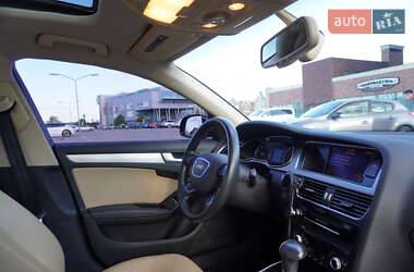 Седан Audi A4 2012 в 