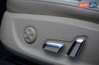 Седан Audi A4 2012 в 
