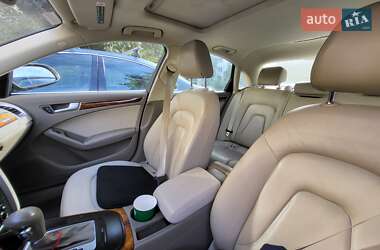 Седан Audi A4 2010 в 