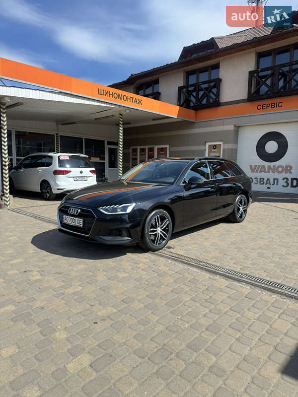 Универсал Audi A4 2020 в Сваляве