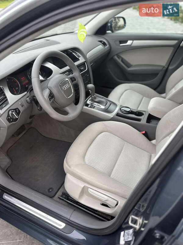 Універсал Audi A4 2009 в Луцьку