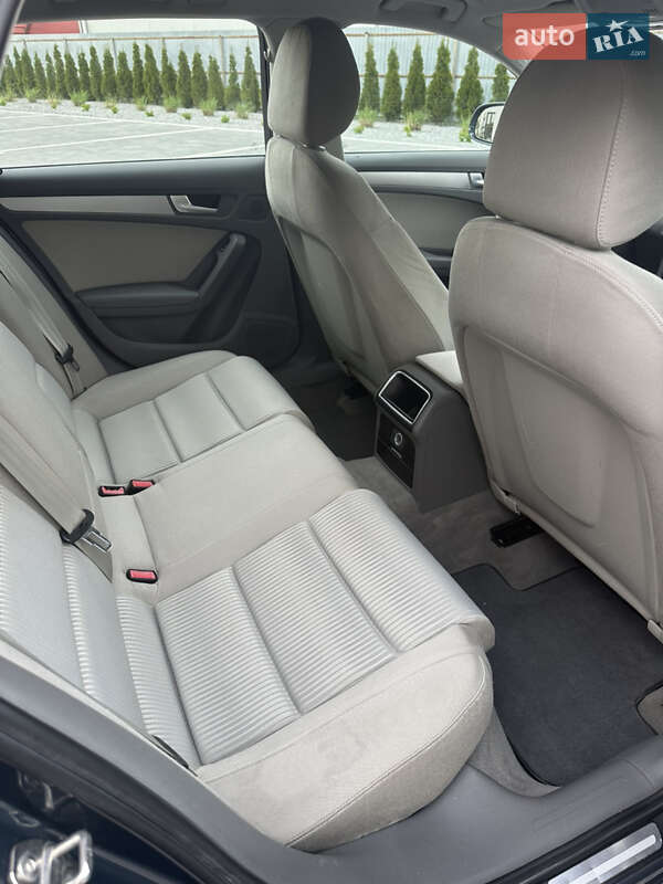 Універсал Audi A4 2009 в Луцьку