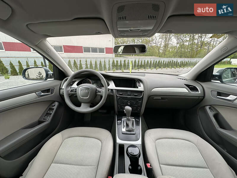 Універсал Audi A4 2009 в Луцьку