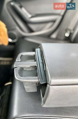 Седан Audi A4 2012 в 