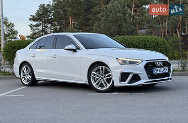 Седан Audi A4 2020 в 