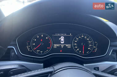 Седан Audi A4 2017 в 