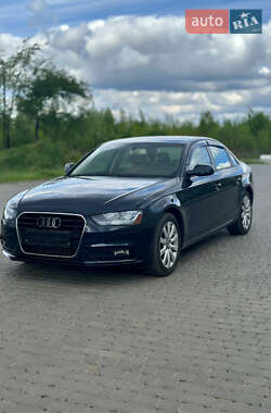 Седан Audi A4 2014 в 