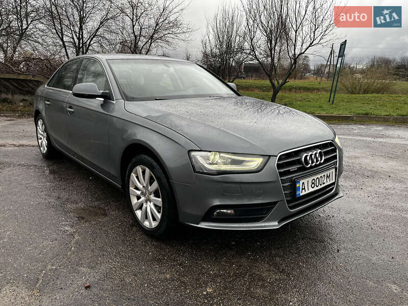 Седан Audi A4 2012 в Барышевке фото 3 Седан Audi A4 2012 в Барышевке