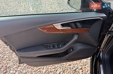 Седан Audi A4 2020 в 