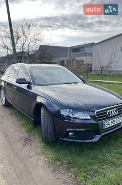 Универсал Audi A4 2010 в Голованевске