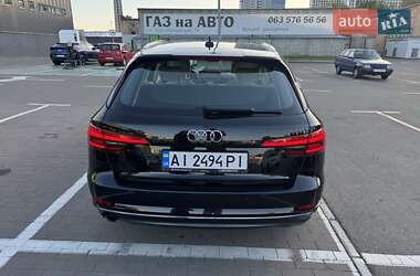 Универсал Audi A4 2017 в 