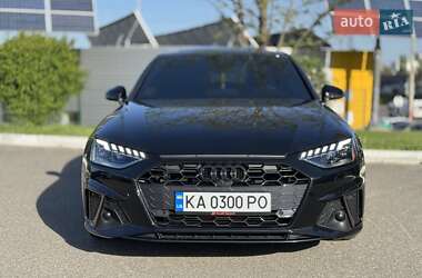 Седан Audi A4 2023 в 