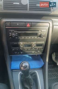 Универсал Audi A4 2002 в 