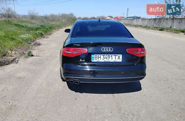 Седан Audi A4 2015 в 
